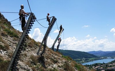 Montage d'écrans pare-blocs - Sisteron (04)