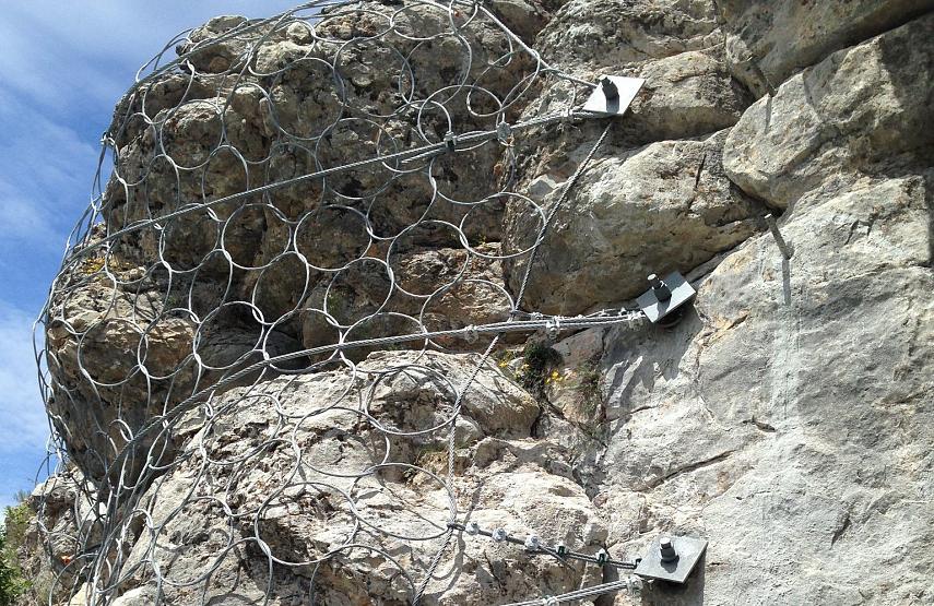 Filet à anneaux ASM avec câble de placage - Thorame Haute (04)