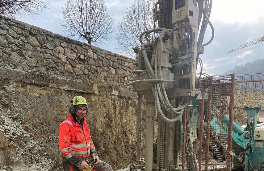 Micropieux de fondations spéciales - Niozelles 04