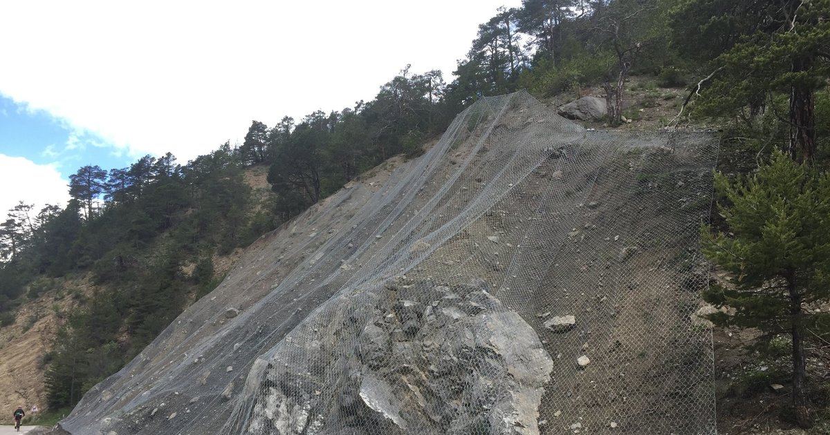 Kit 6 Boîtes De Protection Anti-pierres (1 Kg Chacune) + Pistolet à Peinture - Gris Revernissable - Neuf